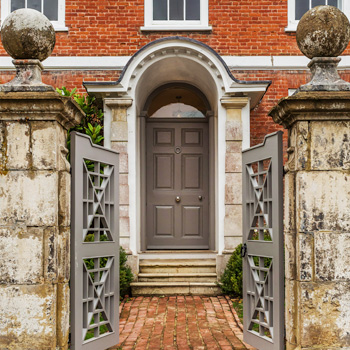 Surrey Grade II* listed luxury property development and renovation